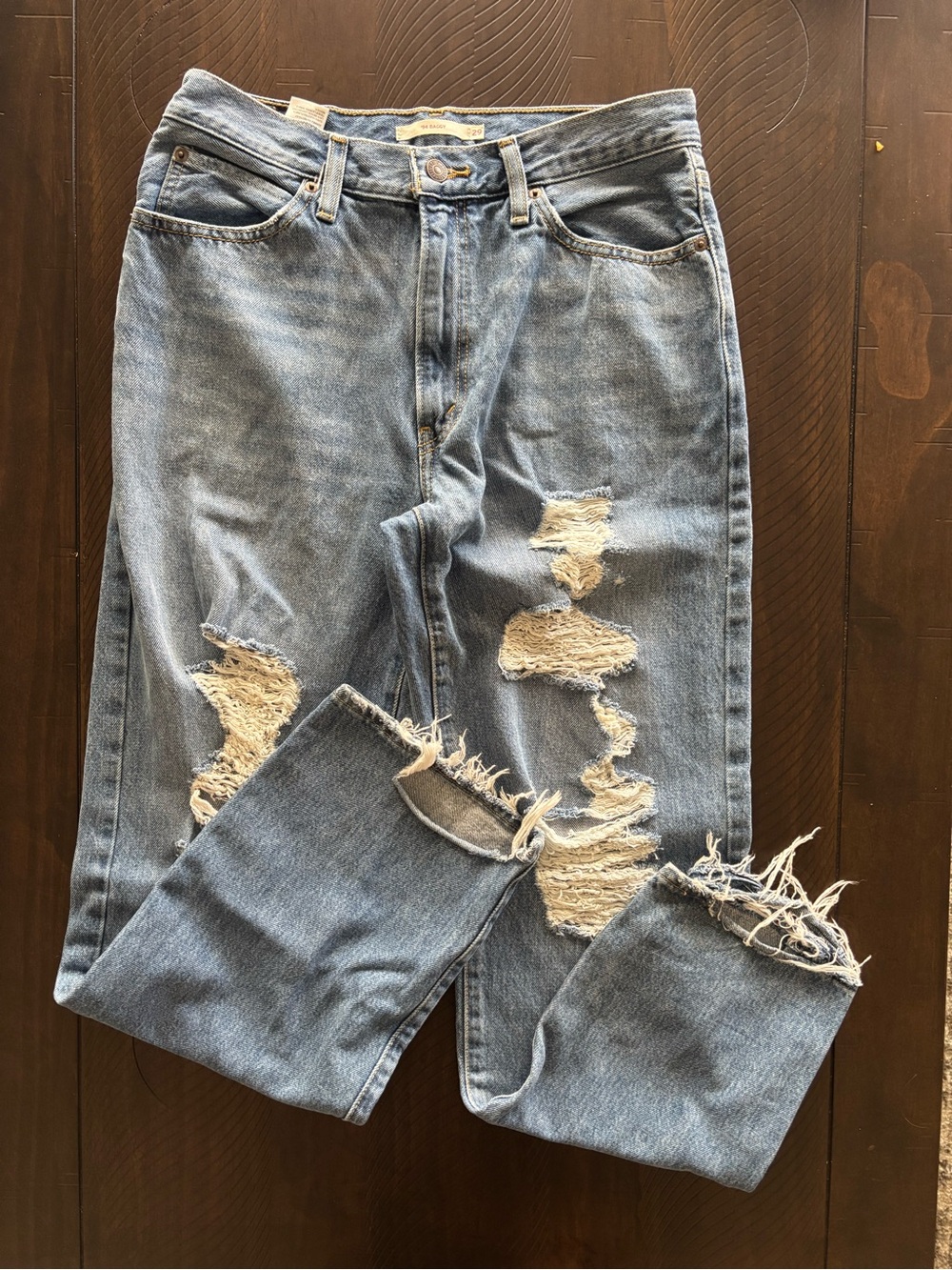 Levi's Woman’s ‘94 Baggy Distressed Mid-rise Jeans Size 29